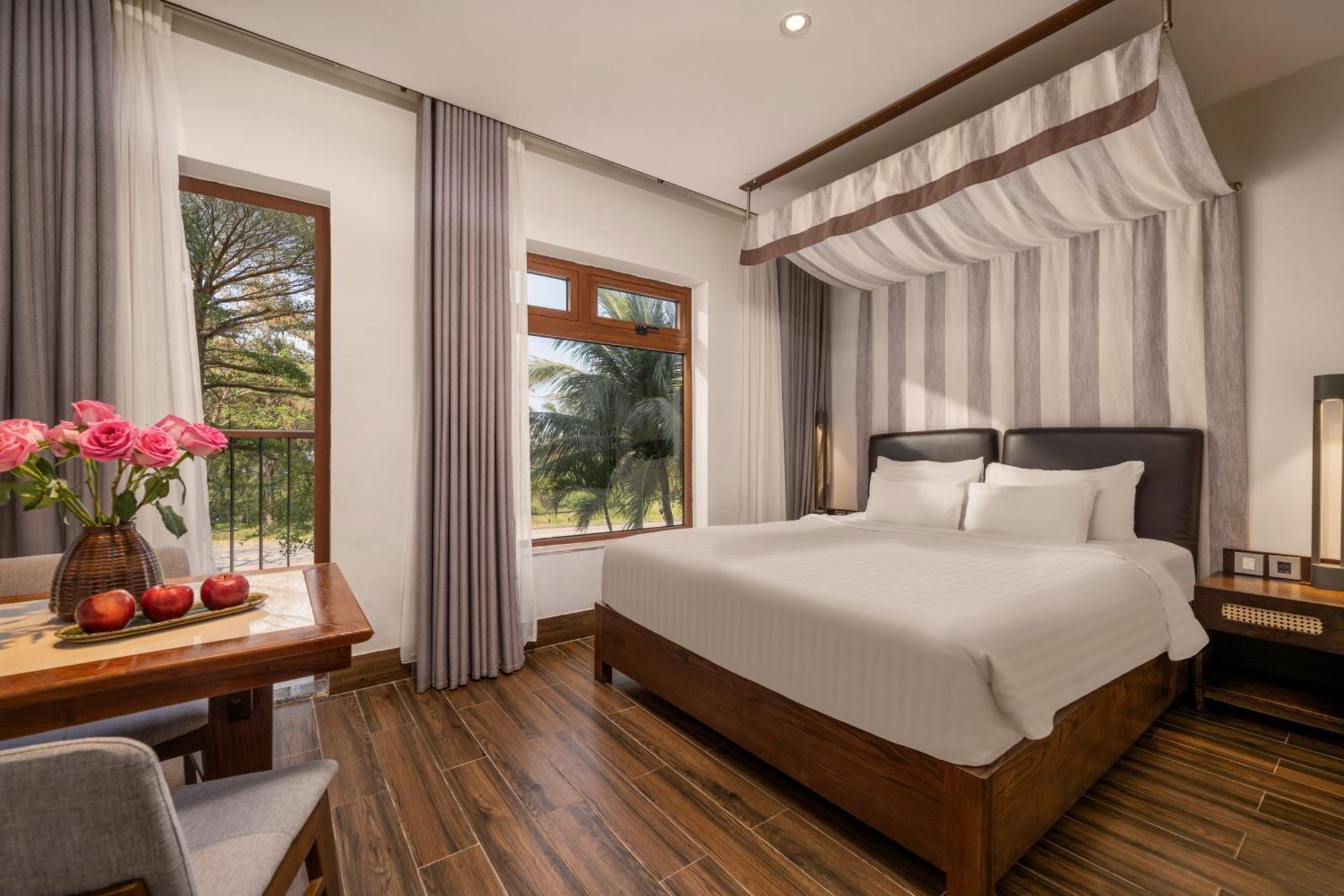Hoi An Ocean Front Hotel Екстериор снимка